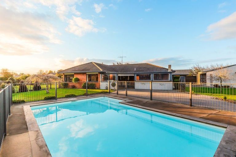 Photo of property in 8 De La Mare Drive, Leamington, Cambridge, 3432