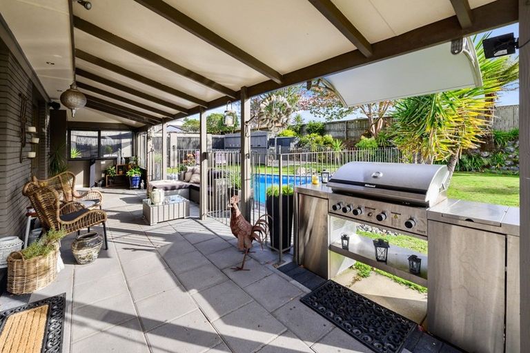 Photo of property in 16 Hathor Street, Pomare, Rotorua, 3015