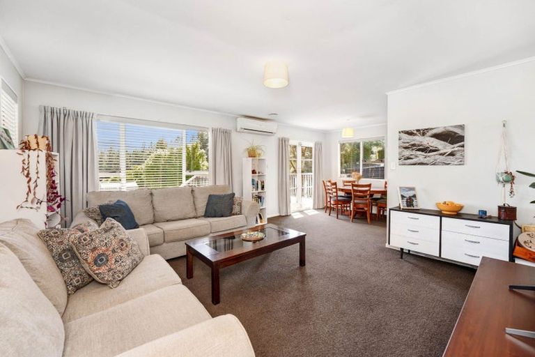 Photo of property in 36 Kingsley Street, Stokes Valley, Lower Hutt, 5019