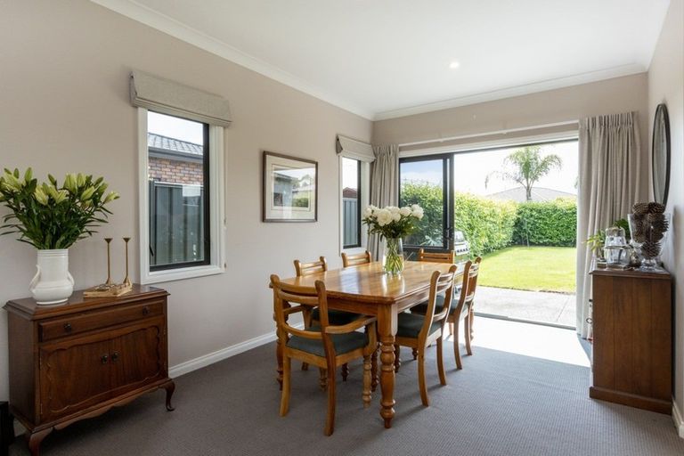 Photo of property in 4 Portland Place, Poraiti, Napier, 4112