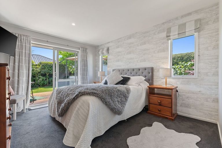 Photo of property in 84 Metehau Street, Marshland, Christchurch, 8083