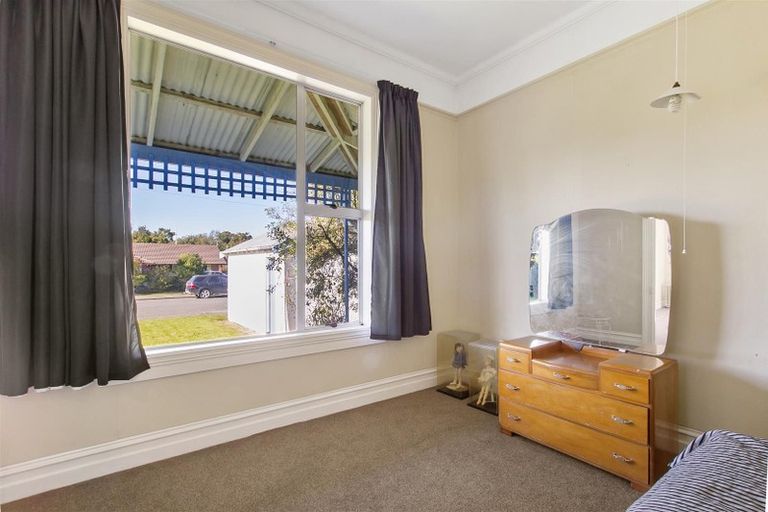 Photo of property in 2 Point Bush Road, Waimate, 7924