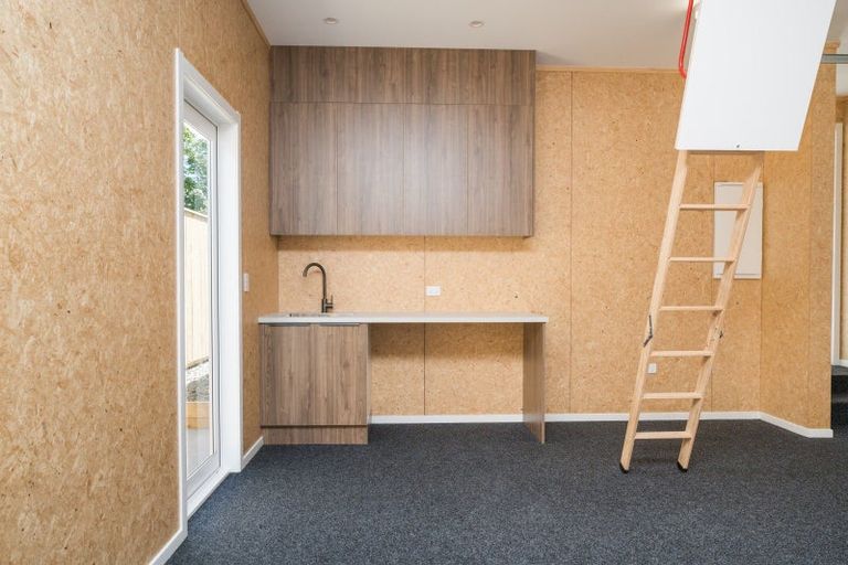 Photo of property in 42c Batt Street, West End, Palmerston North, 4410