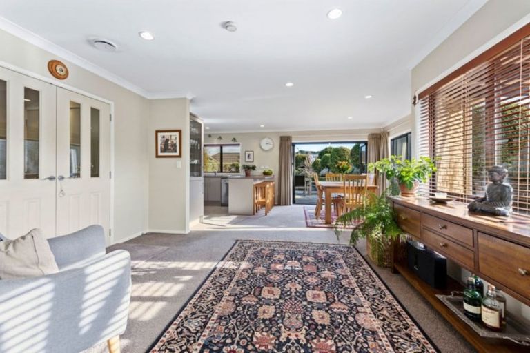 Photo of property in 116 Kirton Drive, Riverstone Terraces, Upper Hutt, 5018