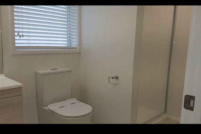 Photo of property in 7 Te Rehutai Rise, Welcome Bay, 3112