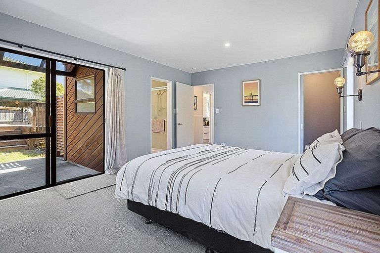 Photo of property in 16 Papaunahi Road, Bowentown, Katikati, 3177