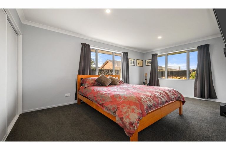 Photo of property in 4 Franklin Drive, Rangiora, 7400