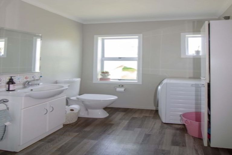 Photo of property in 14 Aroha View Avenue, Te Aroha, 3320