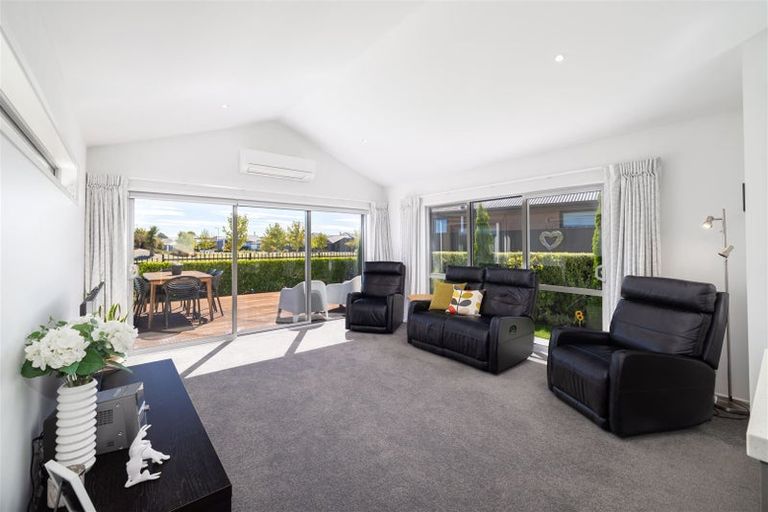 Photo of property in 13 Leader Street, Marshland, Christchurch, 8083
