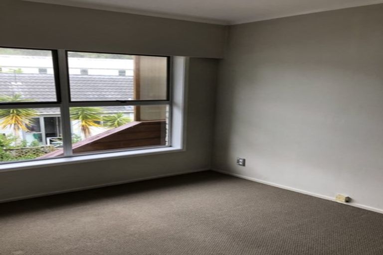 Photo of property in 2/75 Stredwick Drive, Torbay, Auckland, 0630