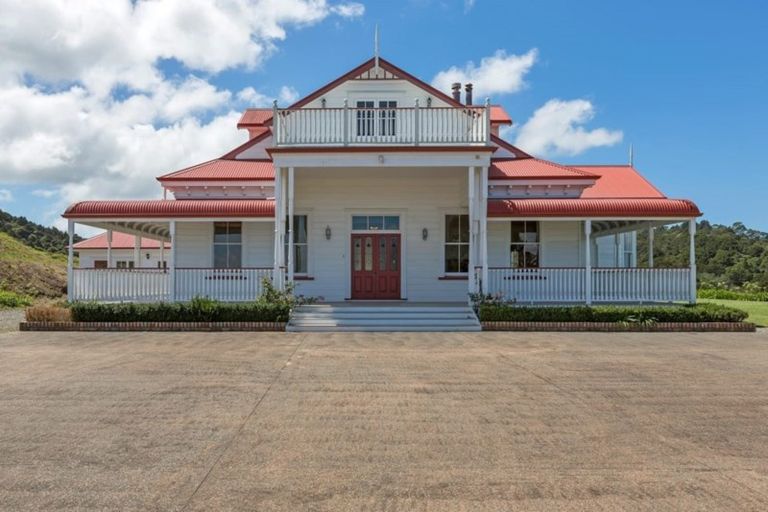 Photo of property in 719 Whangarei Heads Road, Tamaterau, Whangarei, 0174