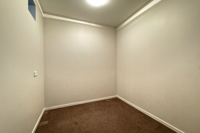 Photo of property in 12 Indira Place, Khandallah, Wellington, 6035