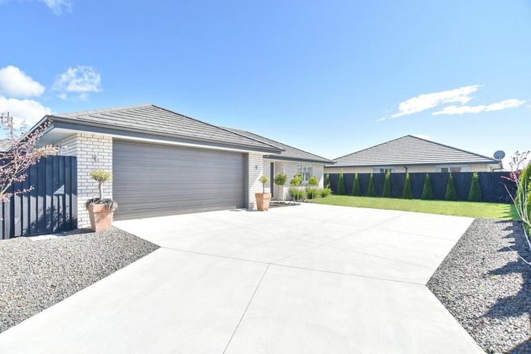 Photo of property in 46 Karere Avenue, Marshland, Christchurch, 8083