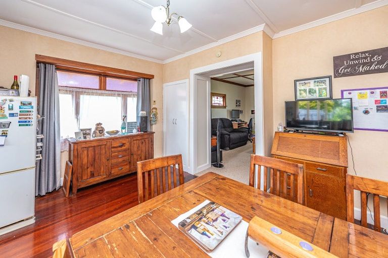 Photo of property in 18 Field Street, Aramoho, Whanganui, 4500
