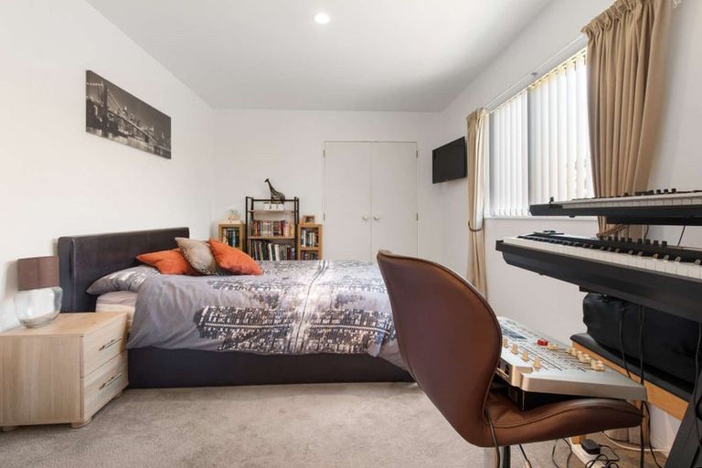 Photo of property in 16b Bullmore Place, Pukehangi, Rotorua, 3015