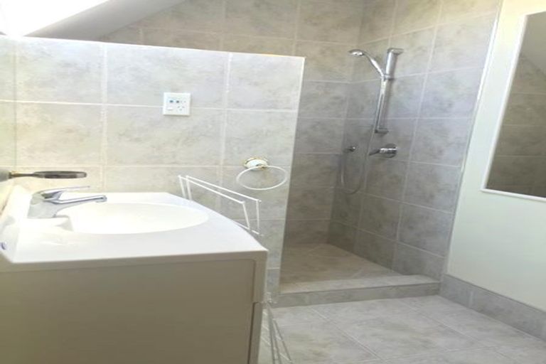 Photo of property in 4a Kennedy Avenue, Forrest Hill, Auckland, 0620