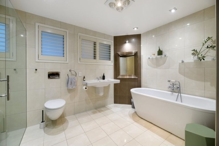 Photo of property in 315 Cambridge Road, Tauriko, Tauranga, 3110