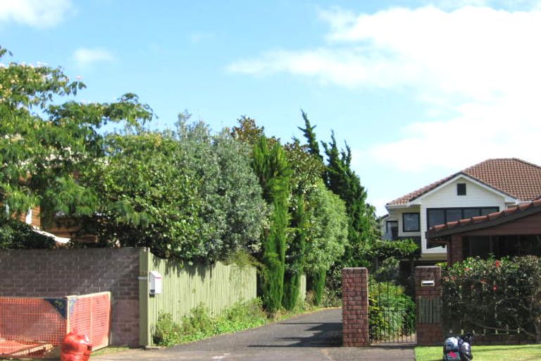 Photo of property in 2/13 Frater Avenue, Milford, Auckland, 0620