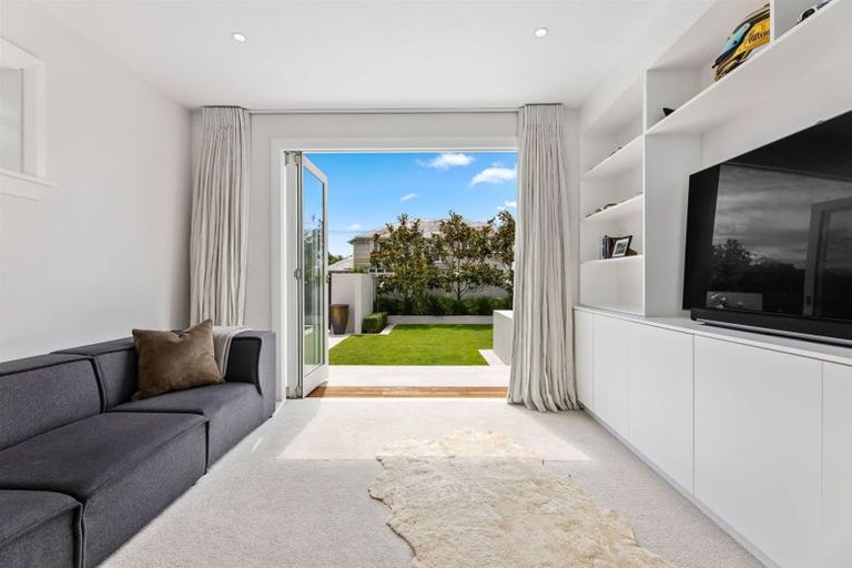 Photo of property in 20 Beverley Street, St Albans, Christchurch, 8014