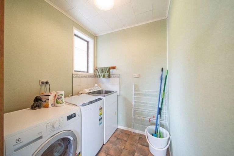 Photo of property in 16a Glasgow Street, Hawera, 4610