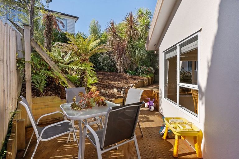 Photo of property in 1/11 Mercury Lane, Windsor Park, Auckland, 0632