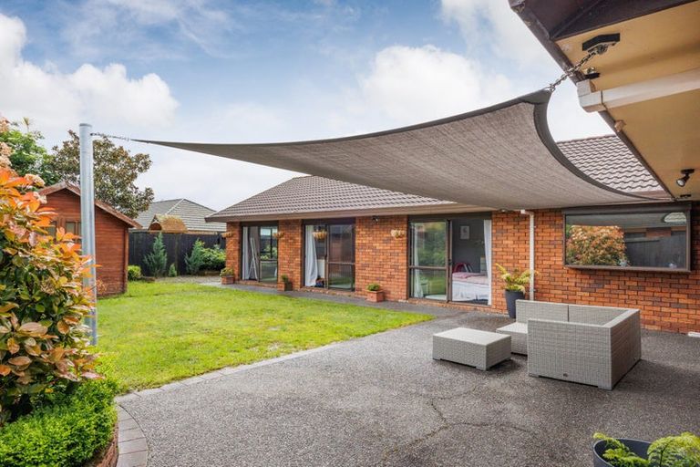 Photo of property in 77 Pacific Drive, Fitzherbert, Palmerston North, 4410