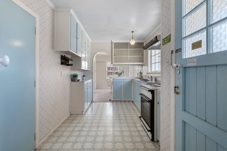 Photo of property in 489 Otumoetai Road, Otumoetai, Tauranga, 3110