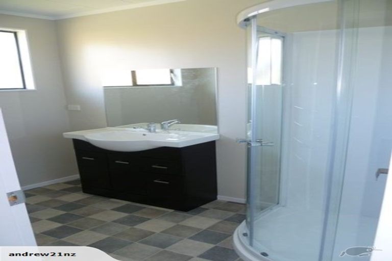 Photo of property in 11a Latitude Close, Whitby, Porirua, 5024