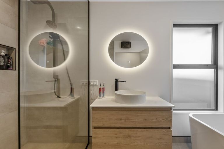 Photo of property in 46 Constitution Avenue, Milton, 9220