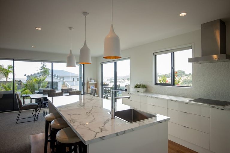 Photo of property in 27 Lori Lane, Coopers Beach, 0420