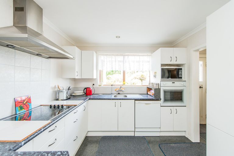 Photo of property in 5 Gibson Place, Dannevirke, 4930