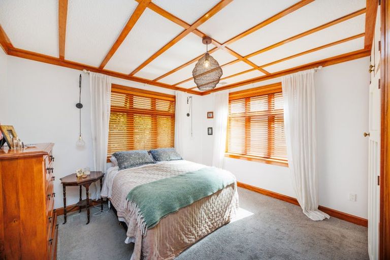 Photo of property in 16 Alan Street, Palmerston North, 4414