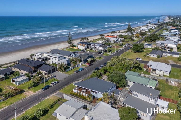 Photo of property in 16a Shaw Road, Waihi Beach, 3611