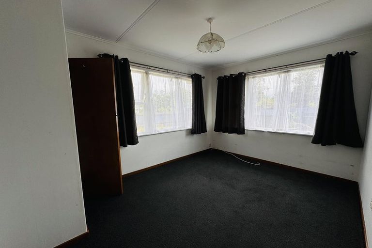 Photo of property in 43 Grey Street, Woodville, 4920