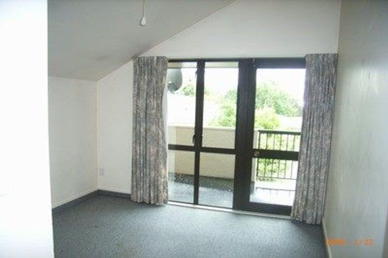 Photo of property in 4/10 Dilworth Street, Riccarton, Christchurch, 8011