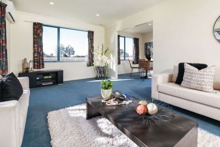 Photo of property in 40 Aldona Place, Fairview Downs, Hamilton, 3214