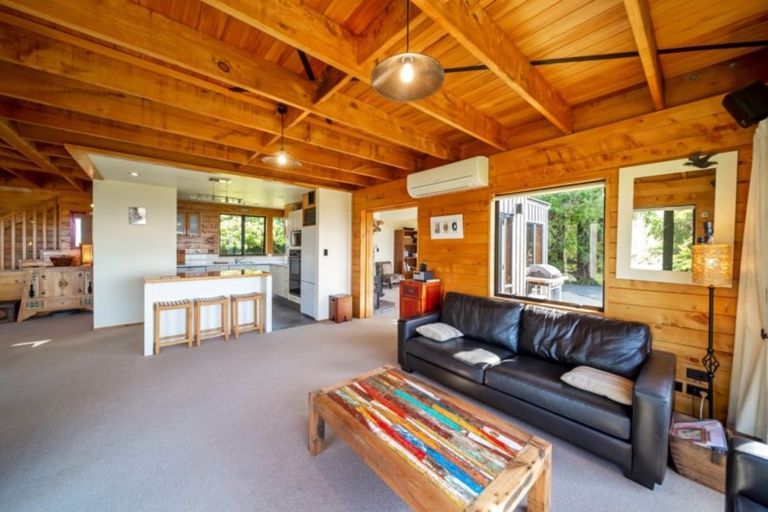 Photo of property in 171 Wairau Road, Kaitake, New Plymouth, 4374