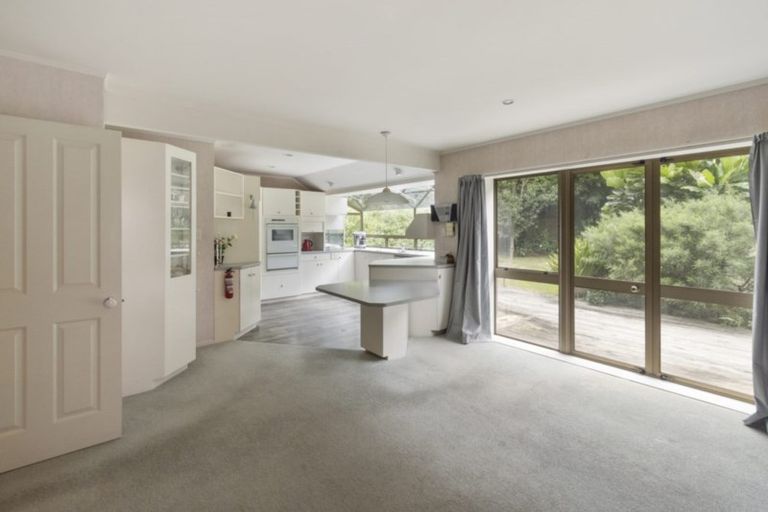 Photo of property in 65 Charles Prevost Drive, The Gardens, Auckland, 2105