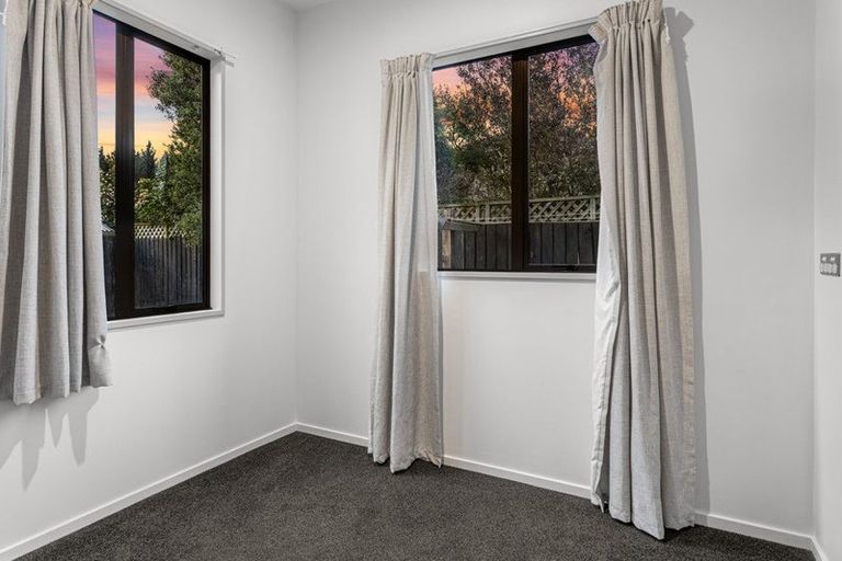 Photo of property in 3 Monterey Place, Parklands, Christchurch, 8083