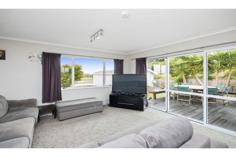 Photo of property in 58 Mclarin Road, Glenbrook, Waiuku, 2681