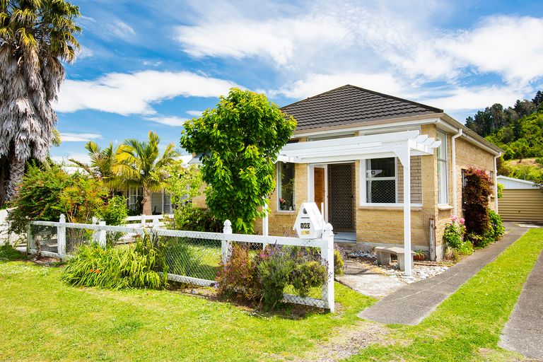 Photo of property in 160 Fox Street, Whataupoko, Gisborne, 4010