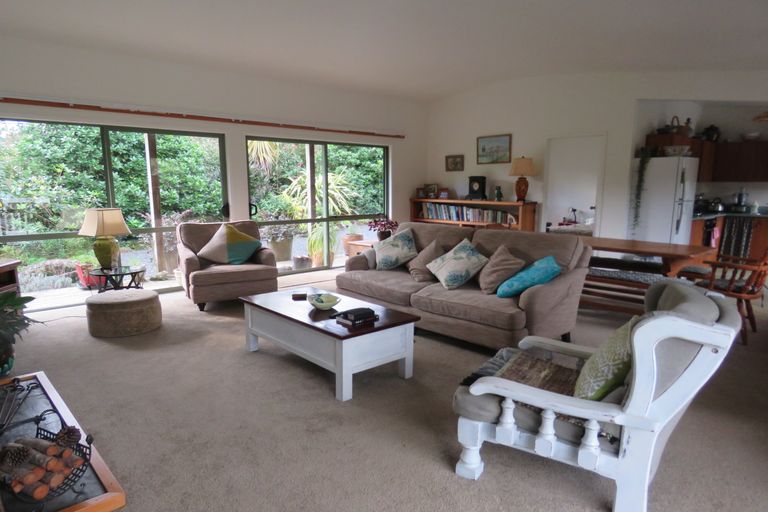 Photo of property in 28 Tanekaha Lane, Kerikeri, 0294