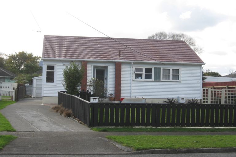 Photo of property in 23 Pilcher Crescent, Naenae, Lower Hutt, 5011