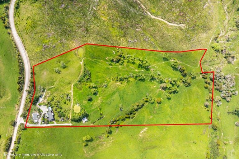 Photo of property in 227 Porter Road, Paparoa, 0571