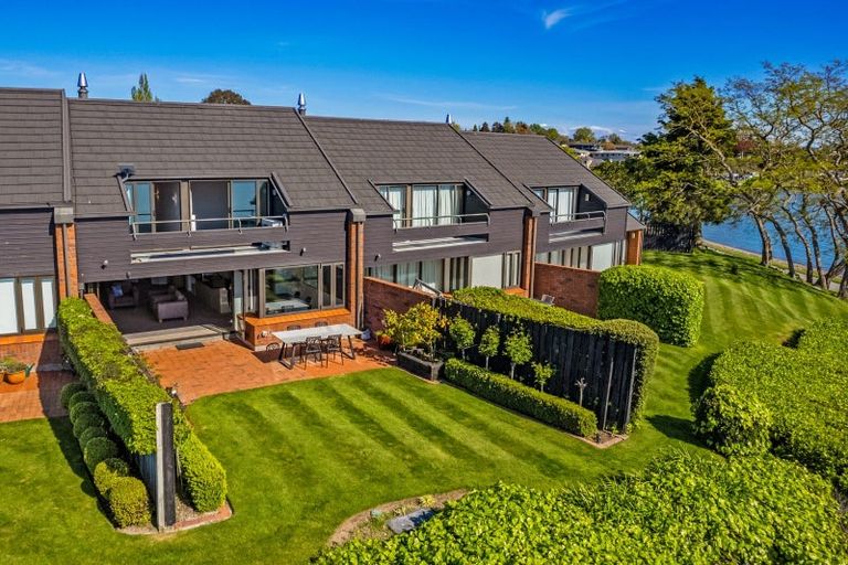 Photo of property in 3/287 Lake Terrace, Two Mile Bay, Taupo, 3330