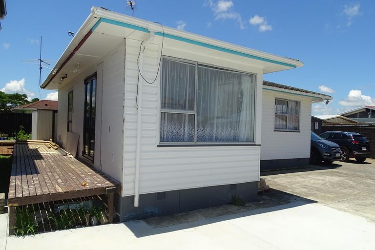 Photo of property in 9 Arnwood Street, Manurewa, Auckland, 2102