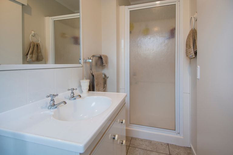 Photo of property in 111 Blake Boulevard, Papamoa Beach, Papamoa, 3118