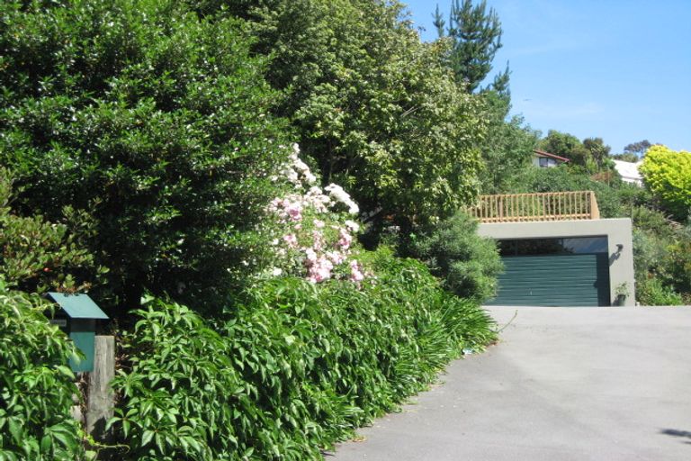 Photo of property in 5 Cambrian Close, Westmorland, Christchurch, 8025