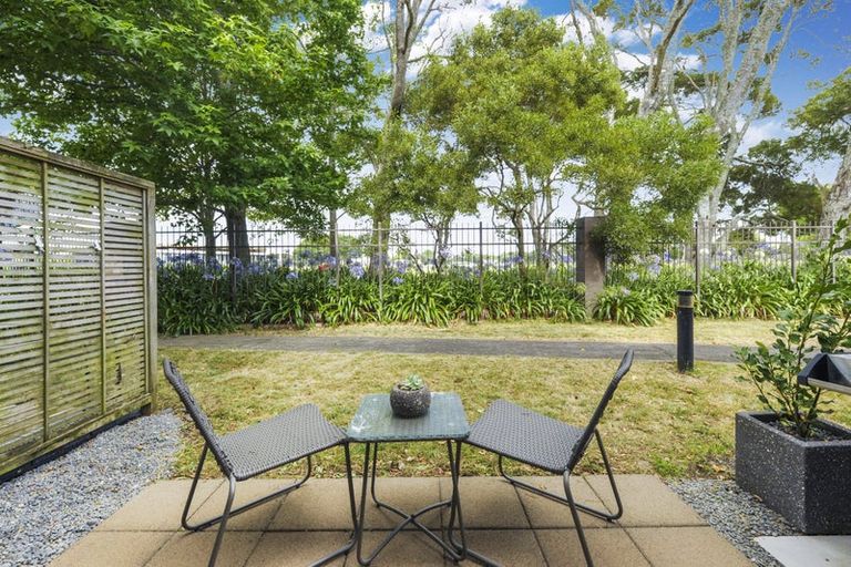 Photo of property in 47/42 Holly Street, Avondale, Auckland, 1026