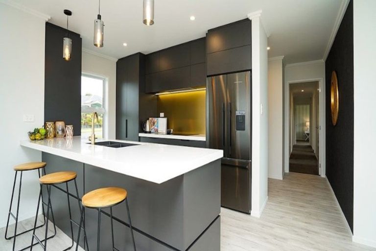 Photo of property in 54 Tawhiti Road, Pukekohe, 2120